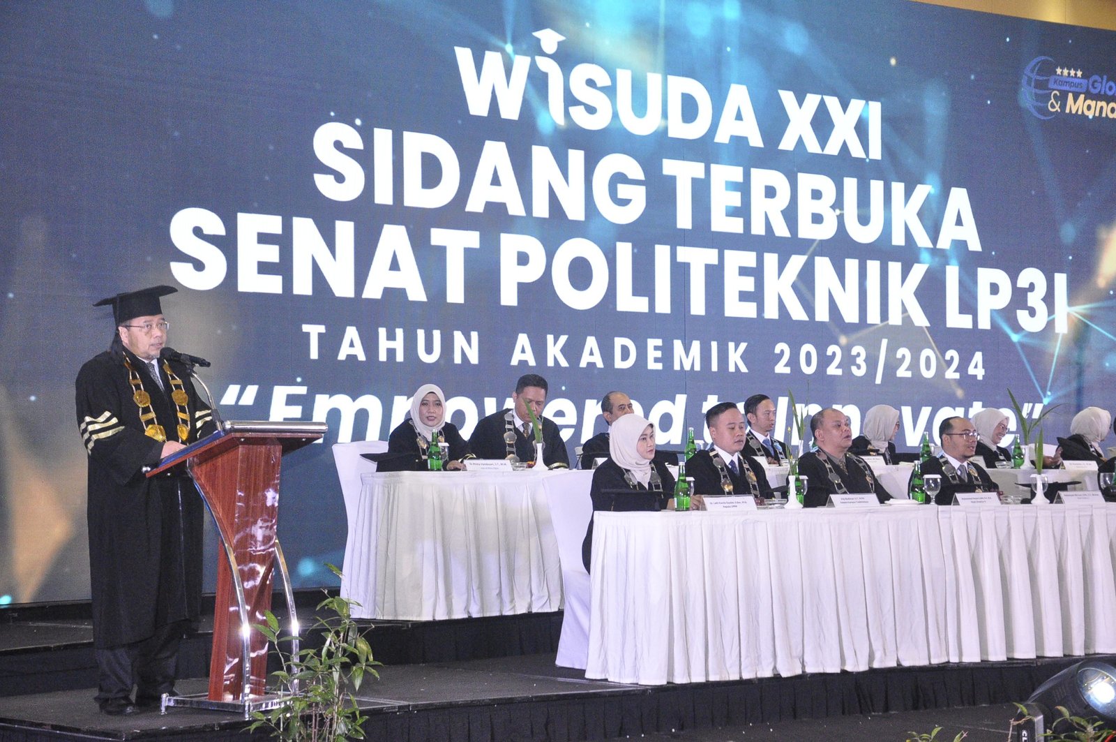Wisuda Politeknik LP3I