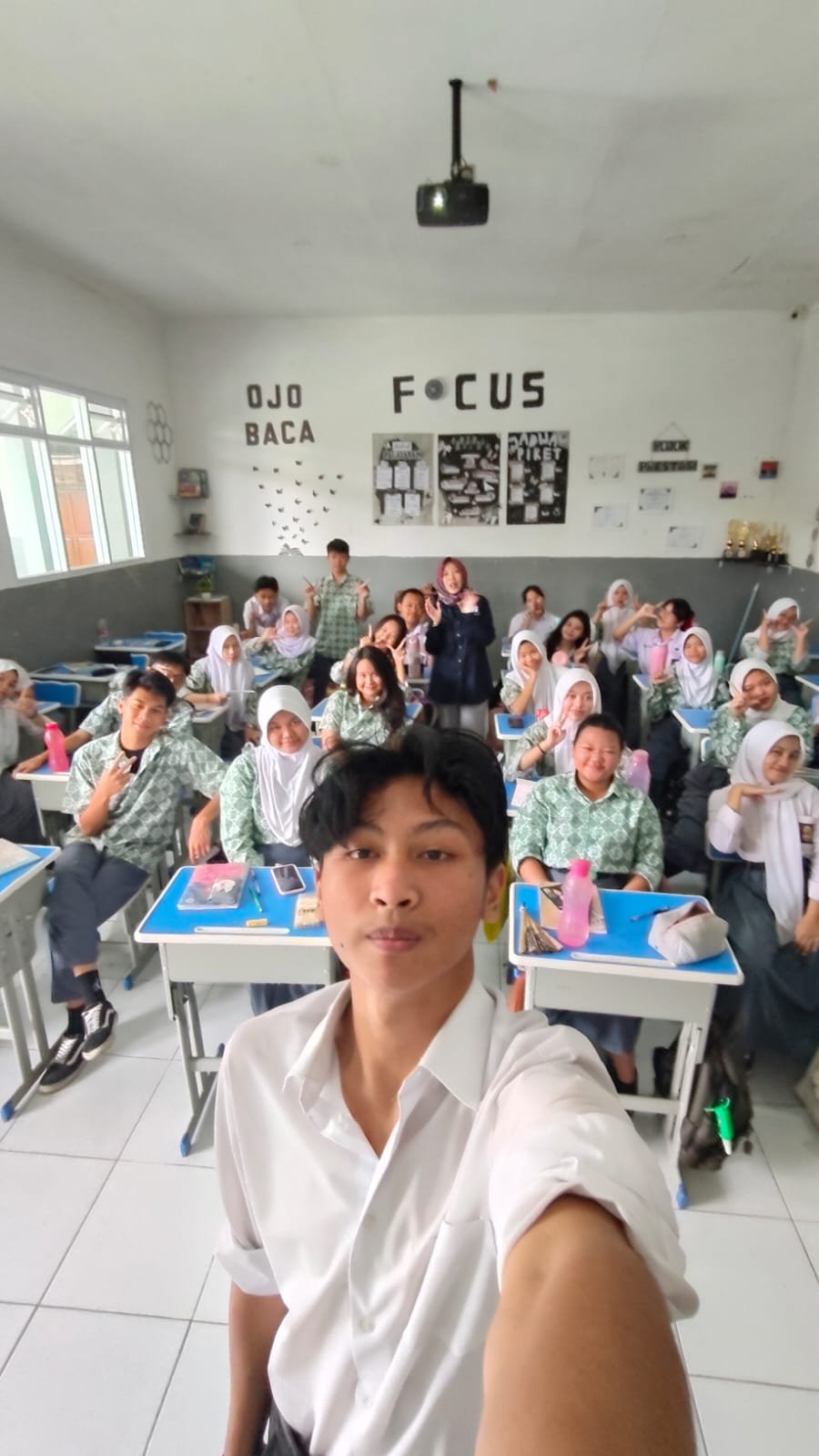 Politeknik LP3I - sma bina dharma